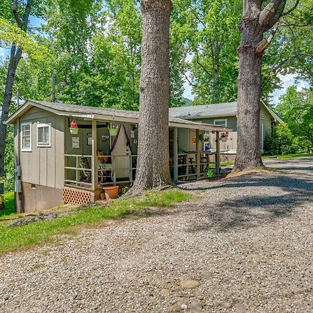 Pet-Friendly Vacation Rental Cabin In Whittier Exterior foto