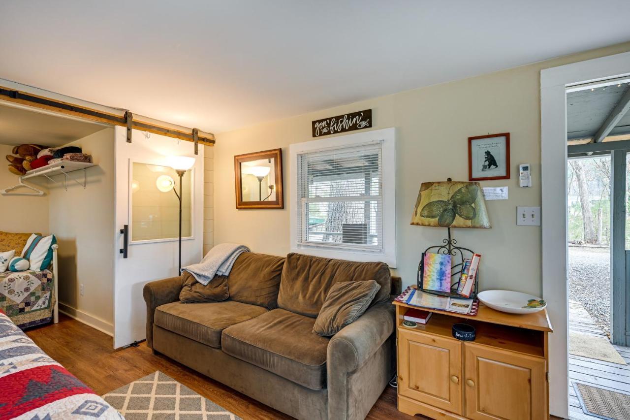 Pet-Friendly Vacation Rental Cabin In Whittier Exterior foto